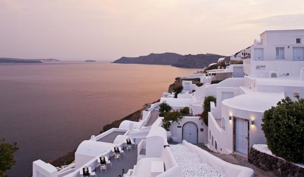 REBRANDING CANAVES COLLECTION